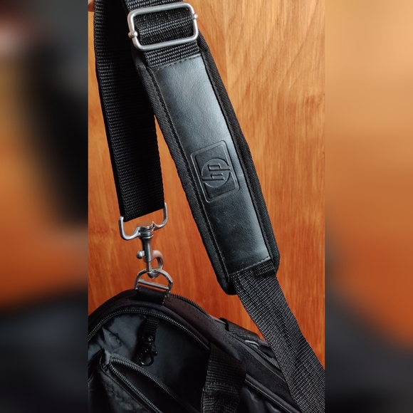 HP Laptop Bag - Picture 7 of 9